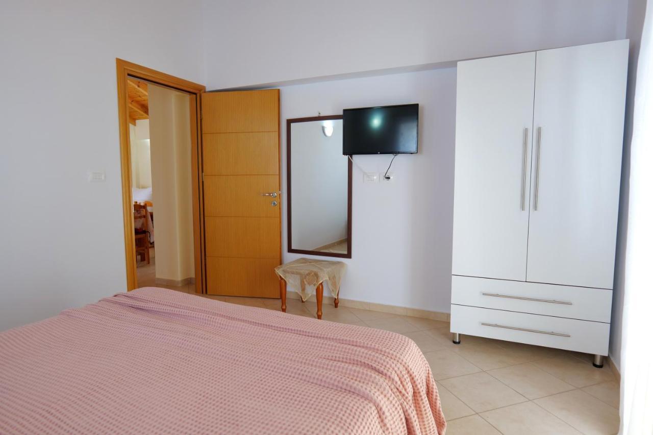 Kristal Apartments Ksamil Exterior photo
